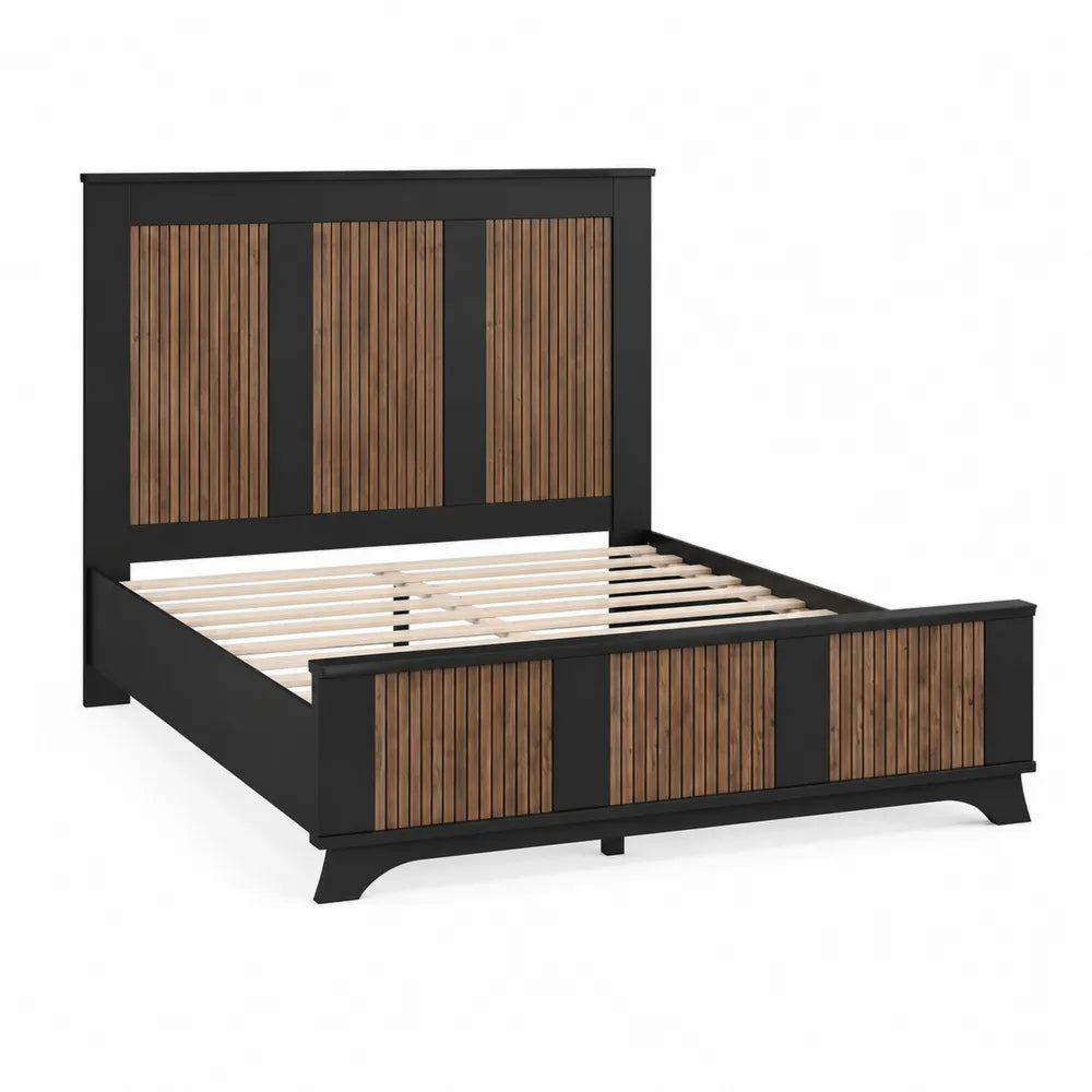 Letto Matrimoniale in Legno di Pino e Metallo Ne